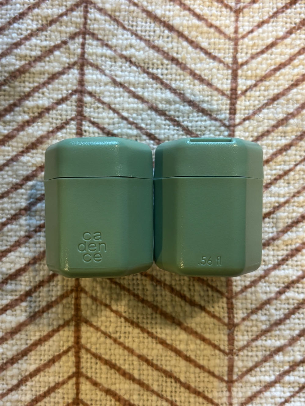 Set of 7 original size Cadence Capsules - Picture 2 of 3